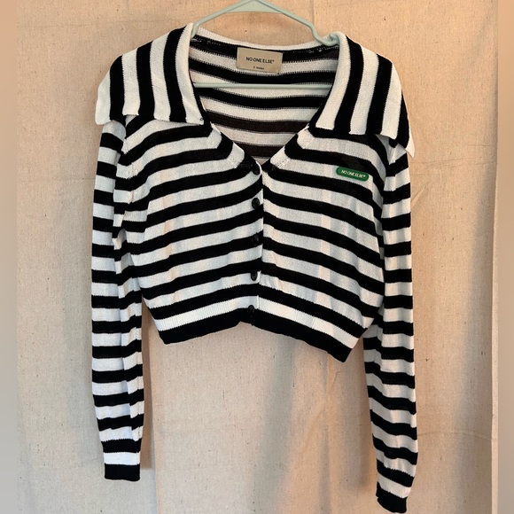 No One Else striped crop knit top - Picture 4 of 5